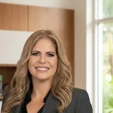 Yanila Ortiz, Contador Público Autorizado y principal de Ortiz-Méndez, CPA